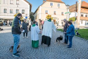 Viecherlsegnung auf dem Marktplatz